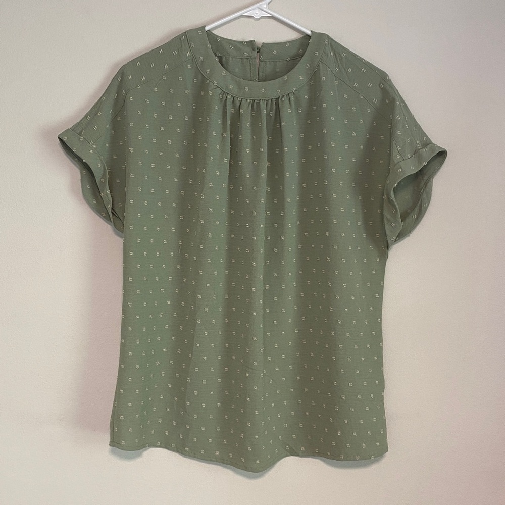 Green Short Sleeve Blouse